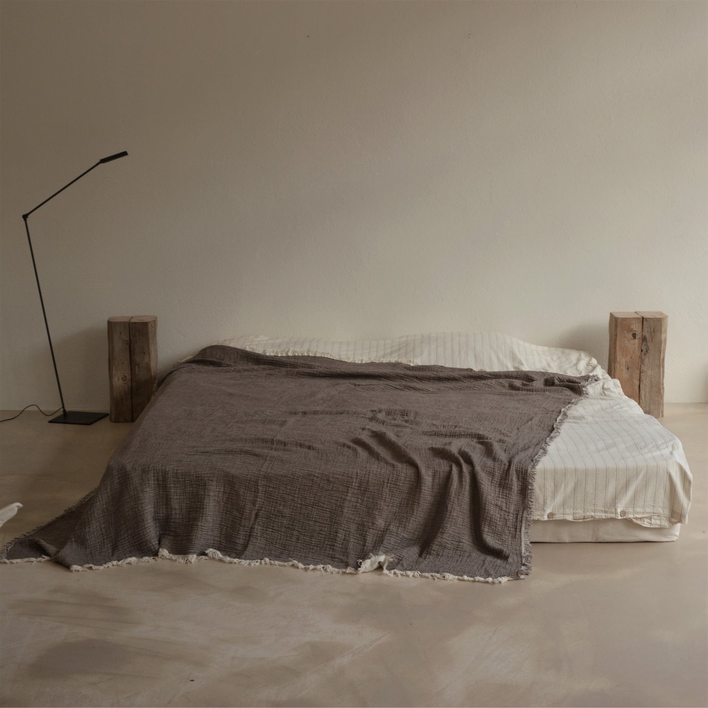 Coffee Verano Throw